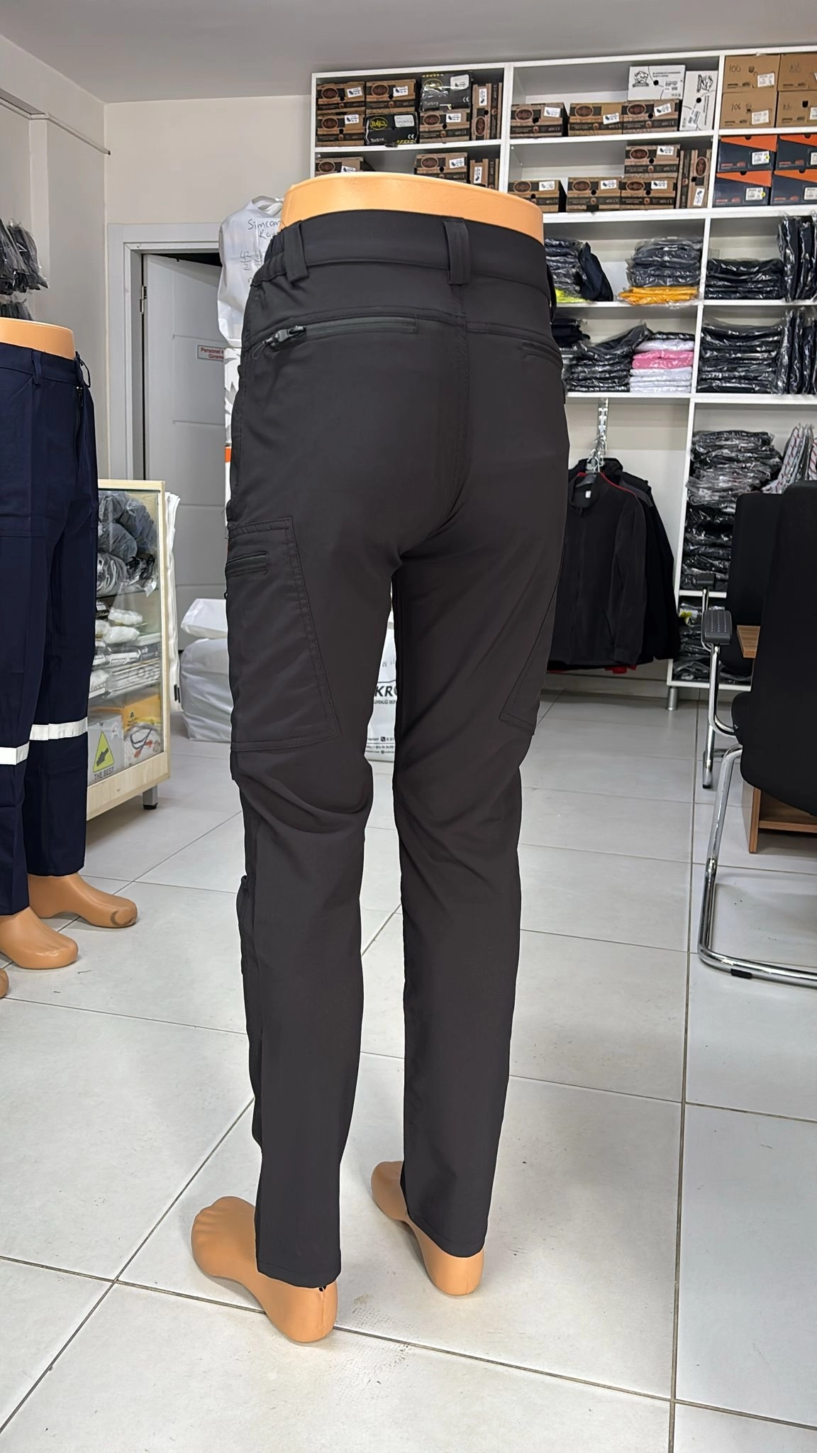 Softshel Pantolon Yazlık Likralı Siyah renk
